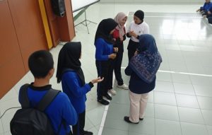 Tas Gratis dan Bingkisan dari Wapres, Semangat Baru untuk Siswa!
